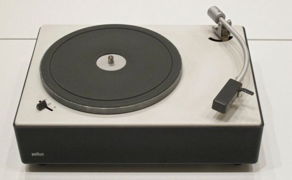 Toca-Discos de Vinil Retrô com Bluetooth e Alto-Falantes