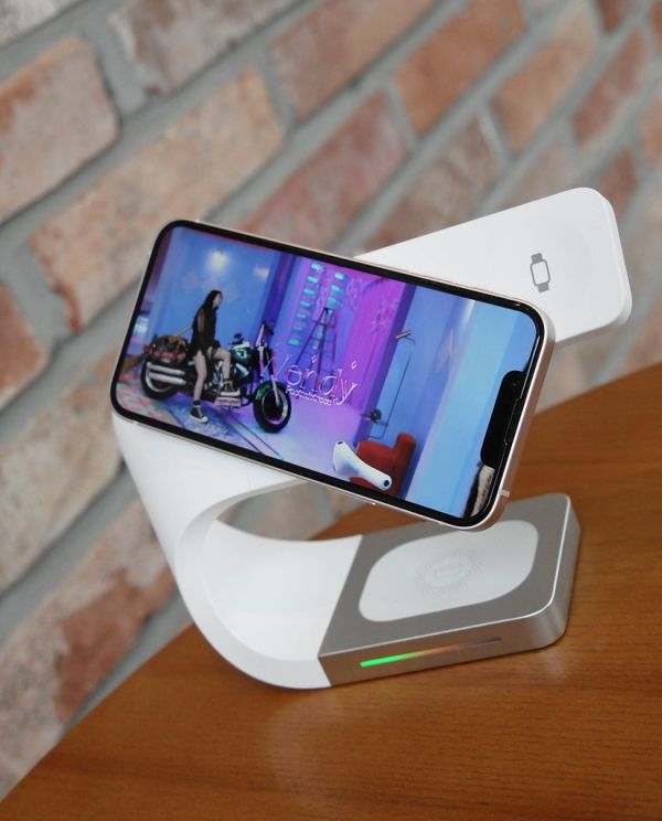 Carregador Sem Fio Magnético 3 em 1 para Celular e Fones